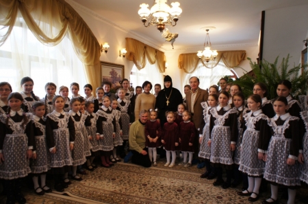 Группа гостей из Франции посетила Николо-Сольбинский монастырь